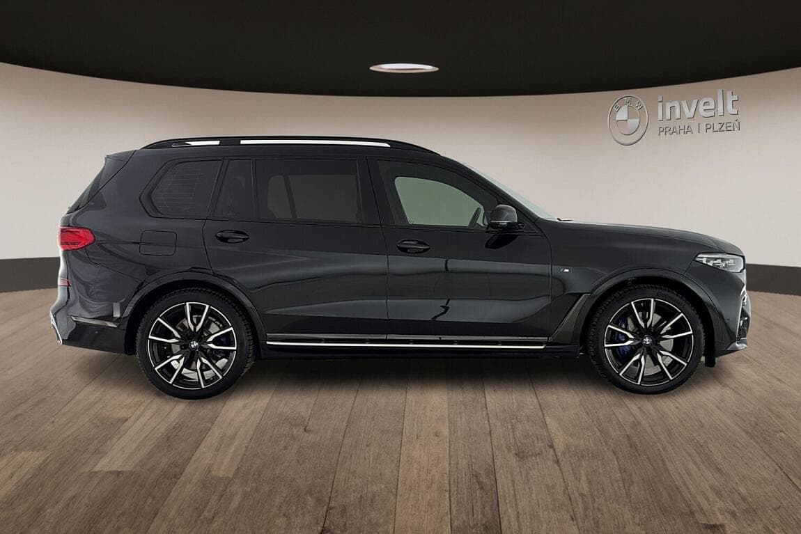 2021 BMW X7 - 2