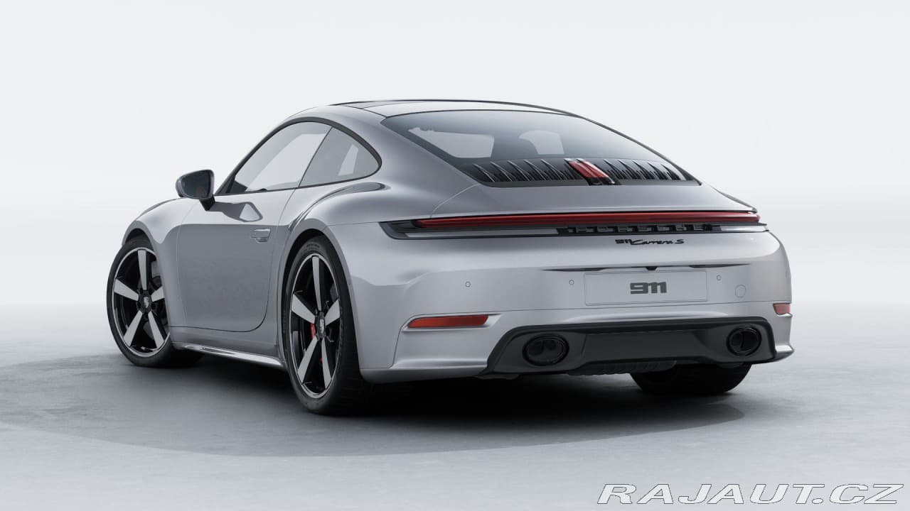 2025 Porsche 911 - 2
