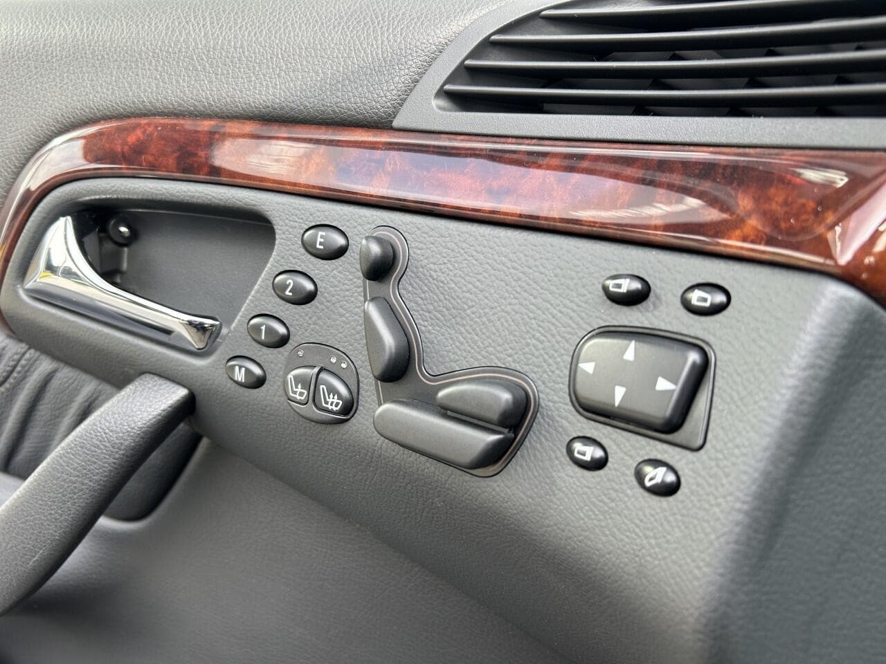 2000 Mercedes-Benz S-Class - 19