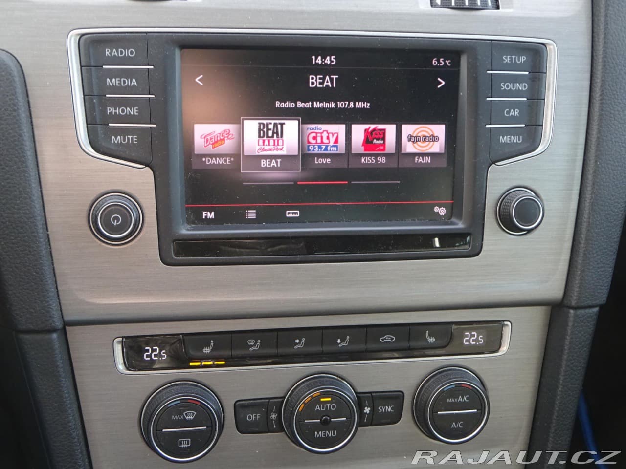 2016 Volkswagen Golf - 14