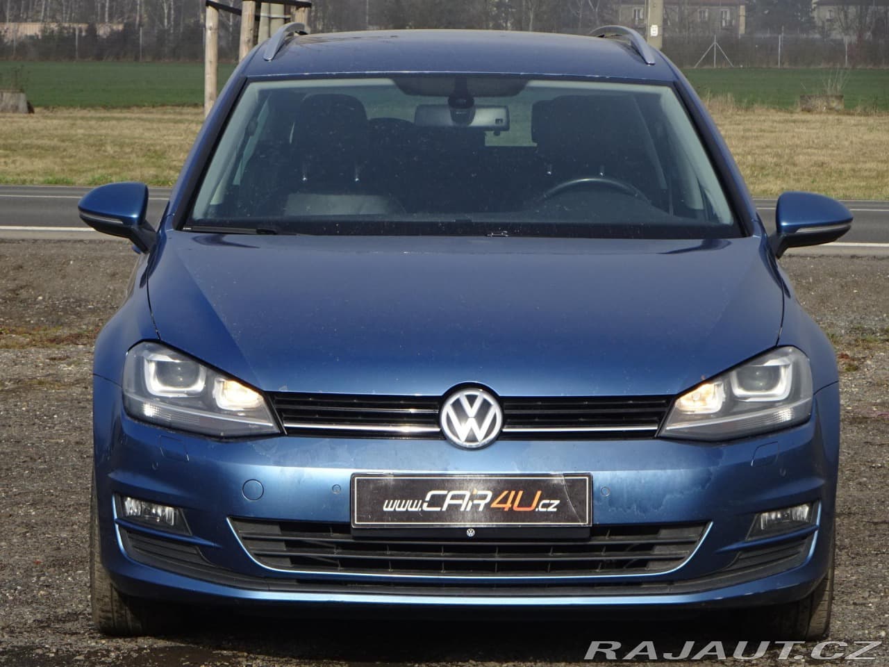 2016 Volkswagen Golf - 2