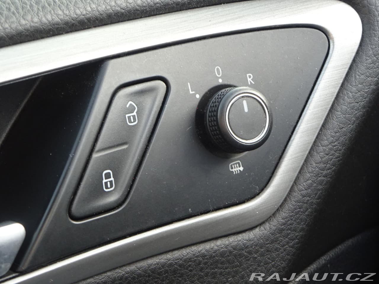 2016 Volkswagen Golf - 20