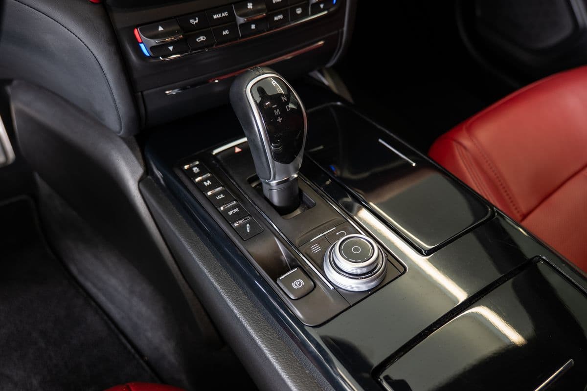 2019 Maserati Ghibli - 18