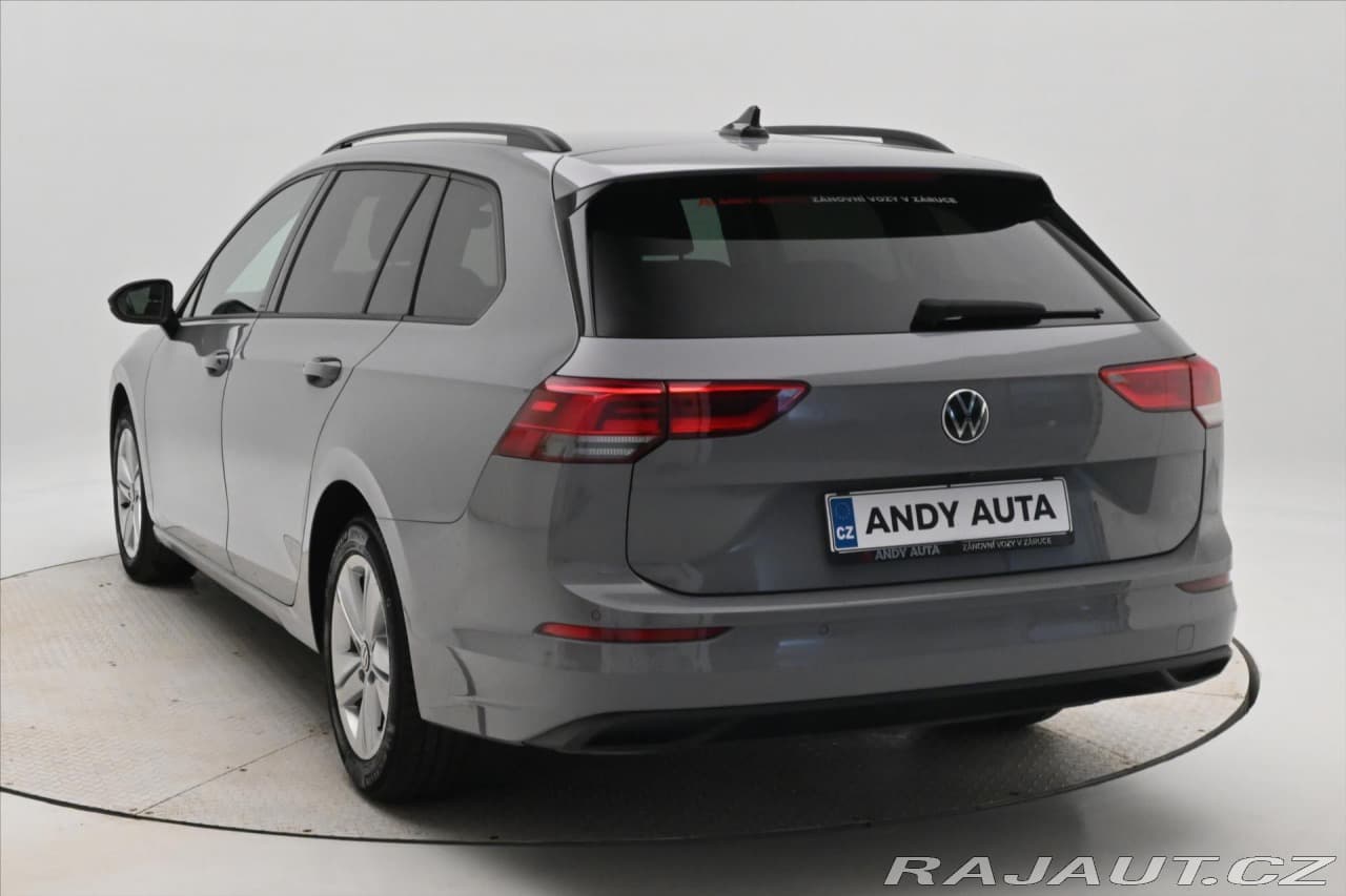 2021 Volkswagen Golf - 7