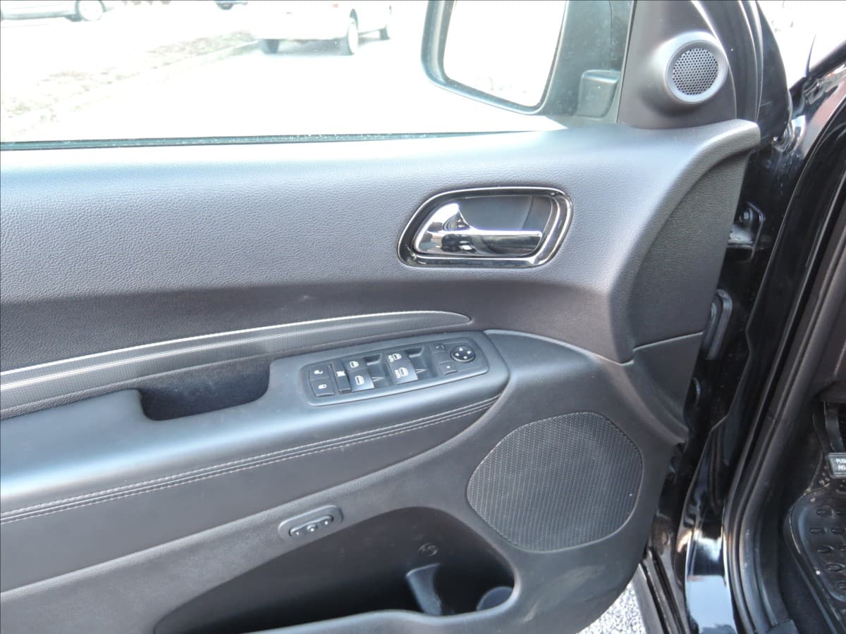 2019 Dodge Durango - 10