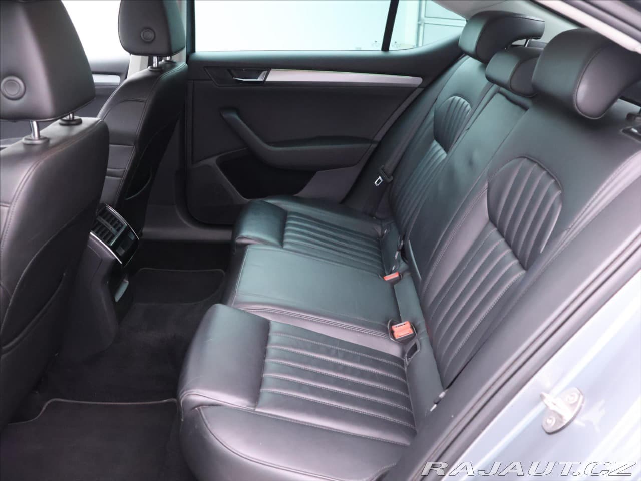 2016 Škoda Superb - 15