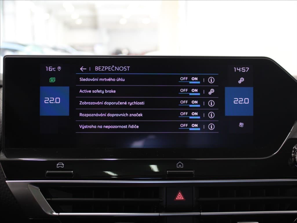 2022 Citroen C4 - 15