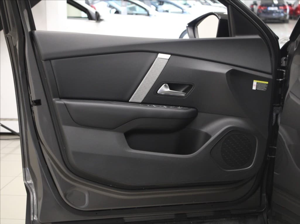 2022 Citroen C4 - 18