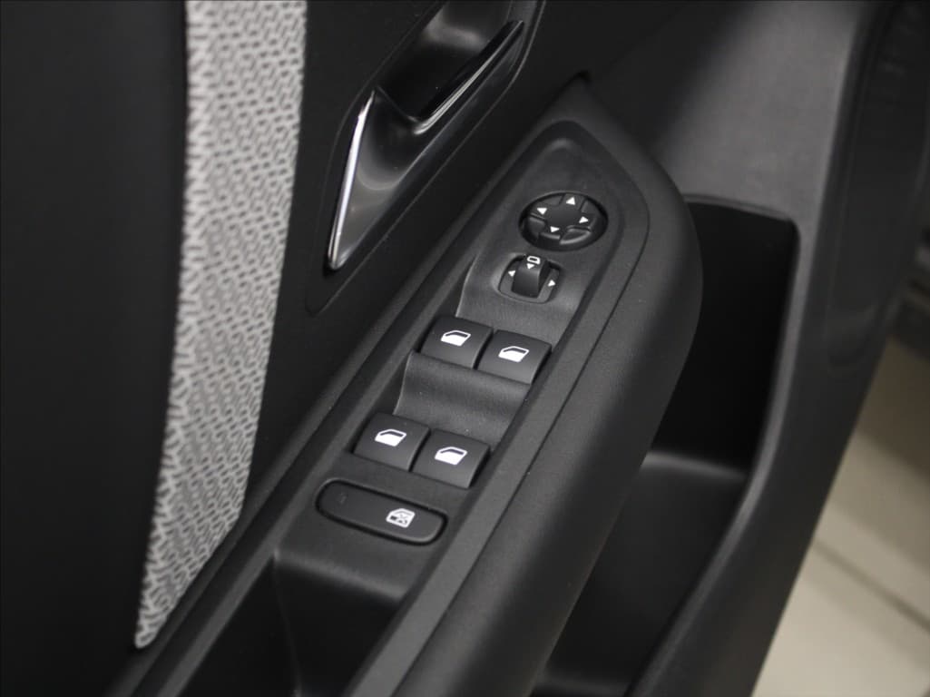 2022 Citroen C4 - 19