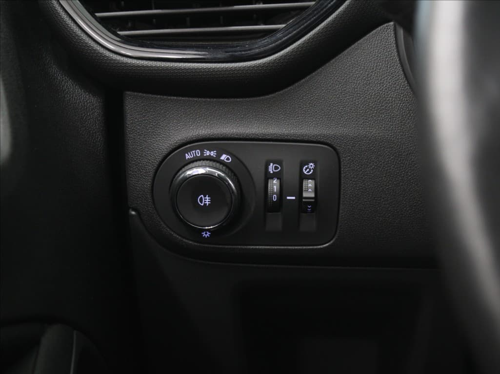 2018 Opel Crossland - 17