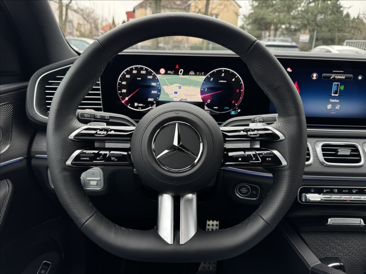 2025 Mercedes-Benz Gls - 13