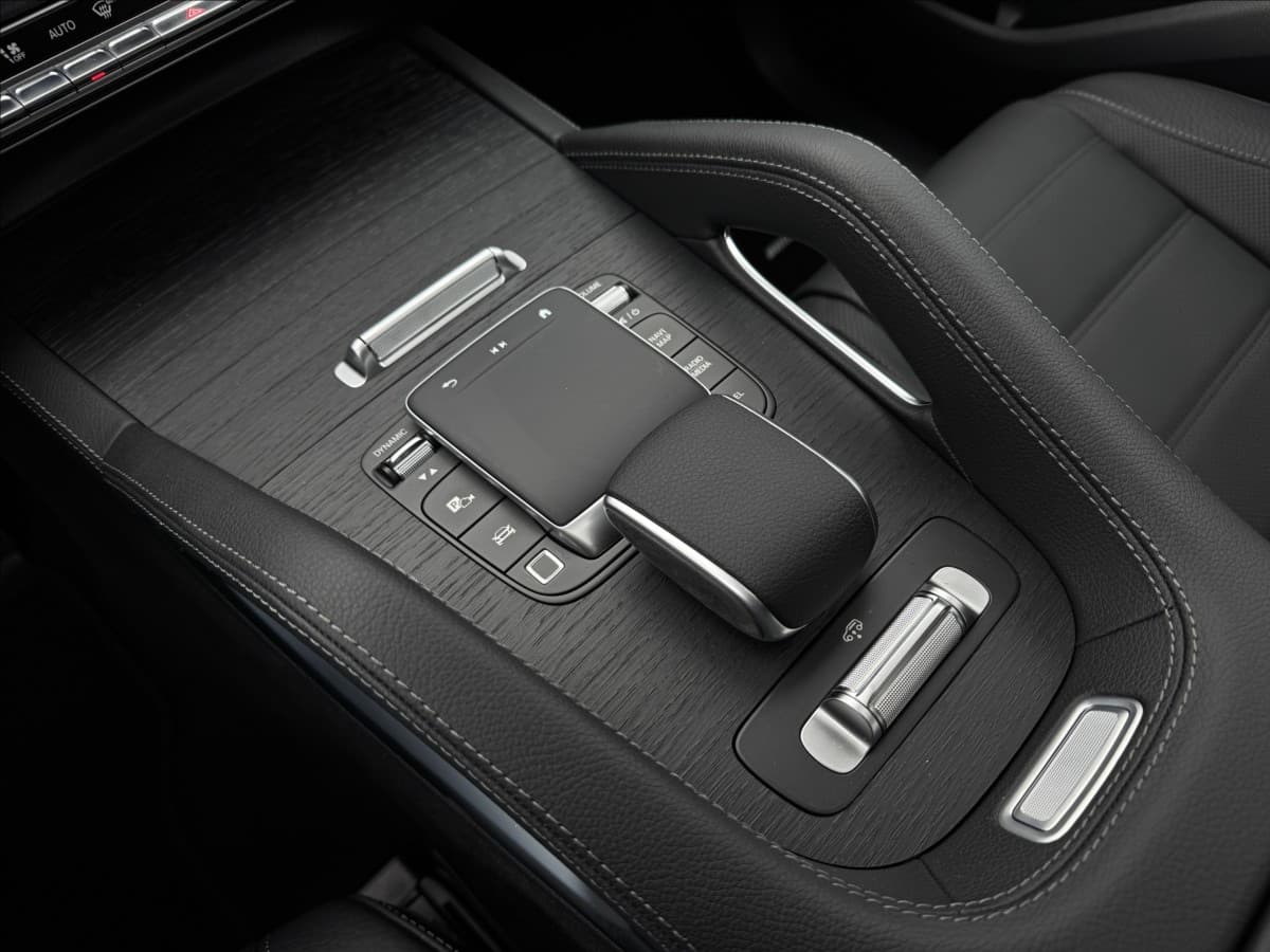 2025 Mercedes-Benz Gls - 19