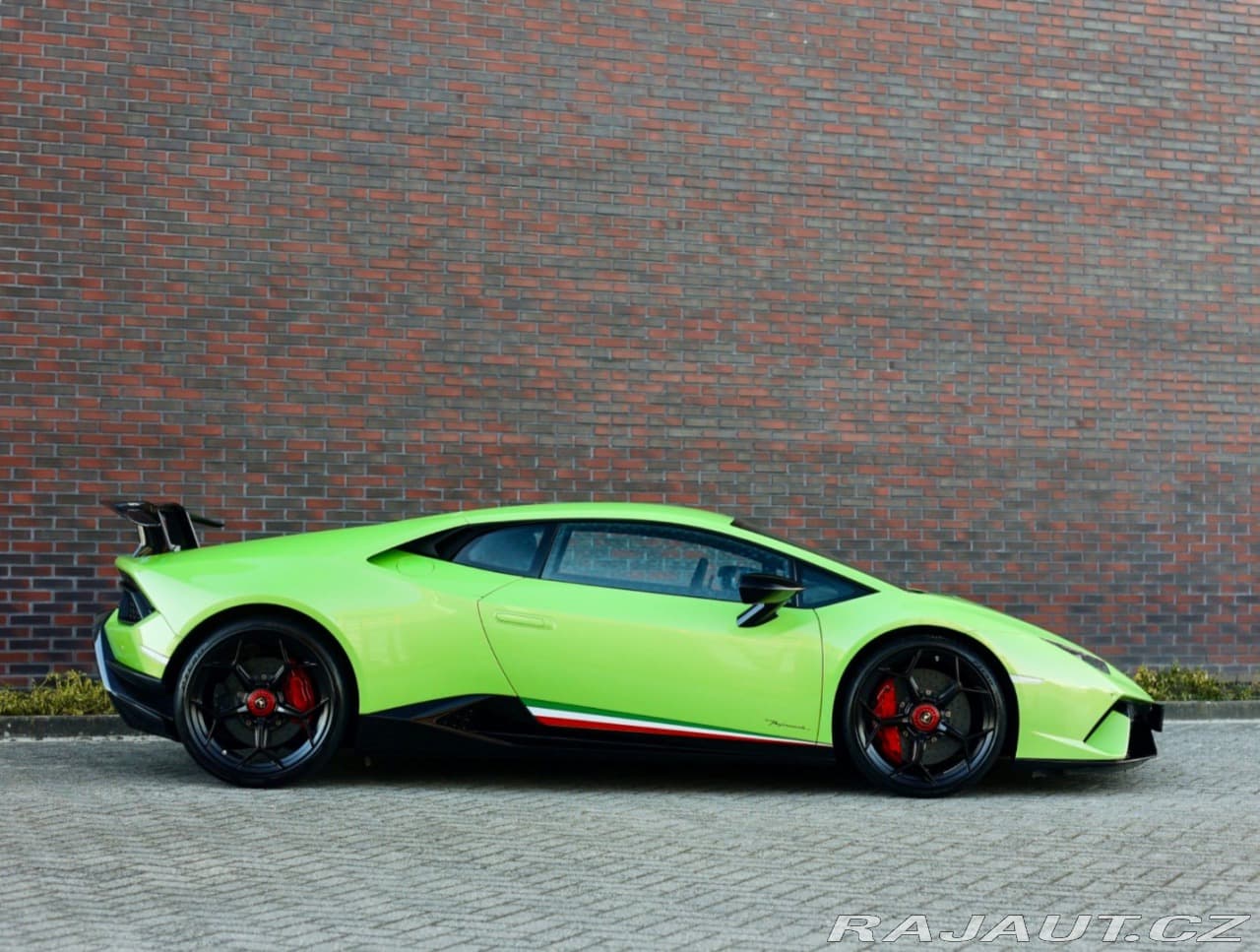 2018 Lamborghini Huracán - 11