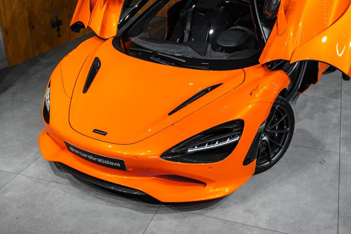 2025 McLaren Ostatní - 3