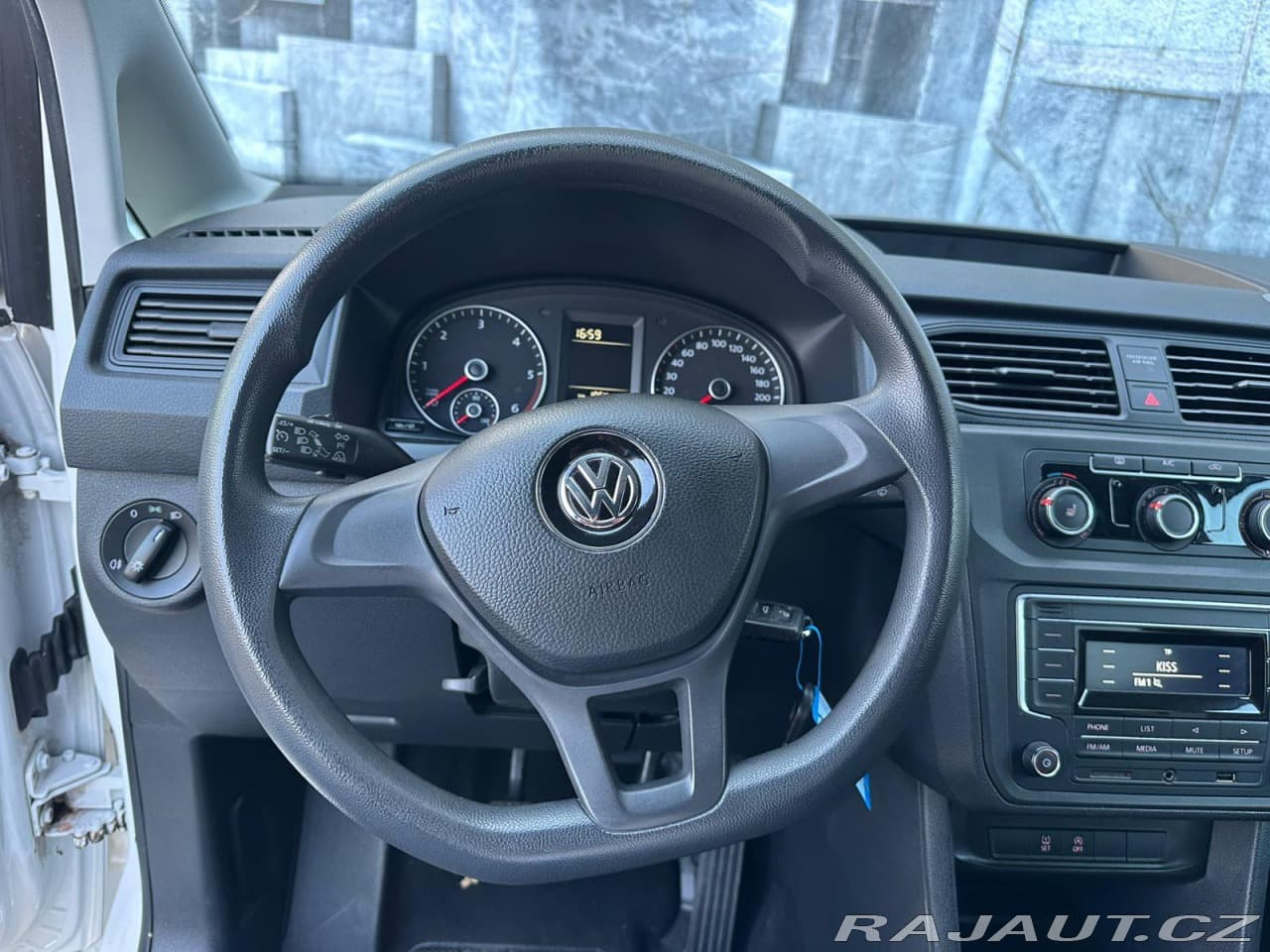 2017 Volkswagen Caddy - 15