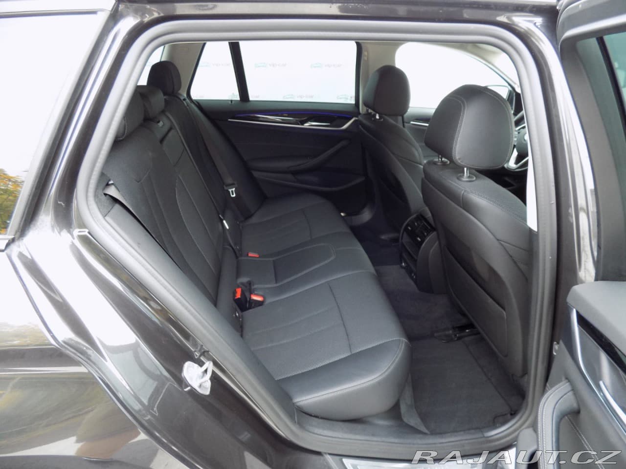 2019 BMW 5-Series - 19