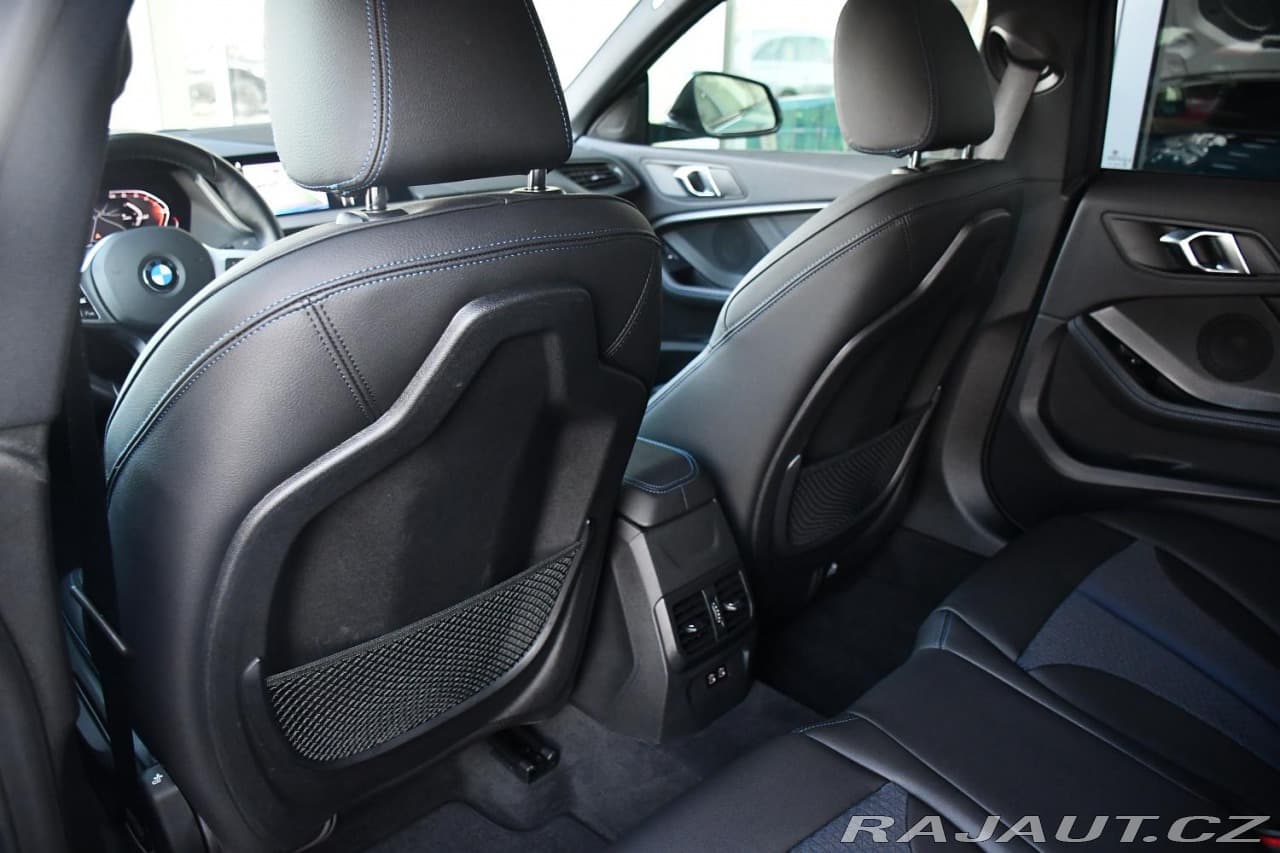 2024 BMW 2-Series - 18