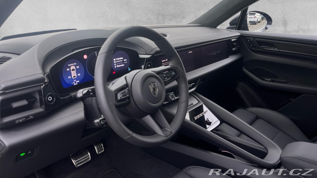 2025 Porsche Macan - 15