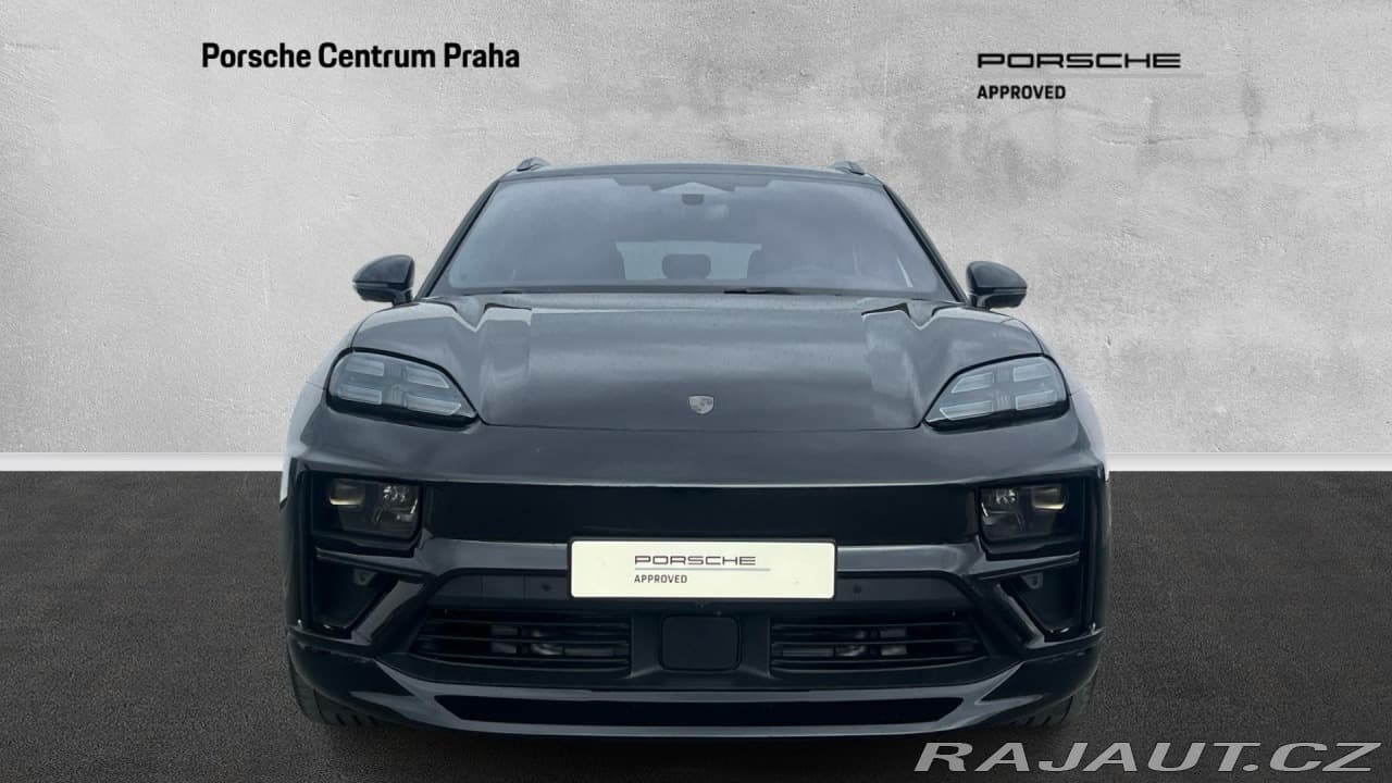 2025 Porsche Macan - 2