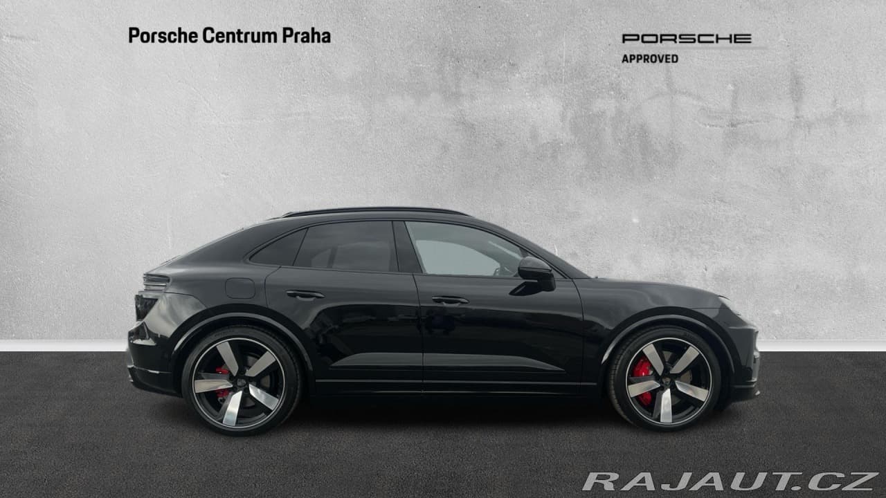 2025 Porsche Macan - 5