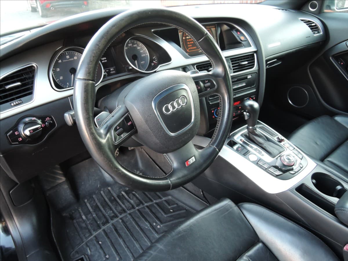 2008 Audi S5 - 9