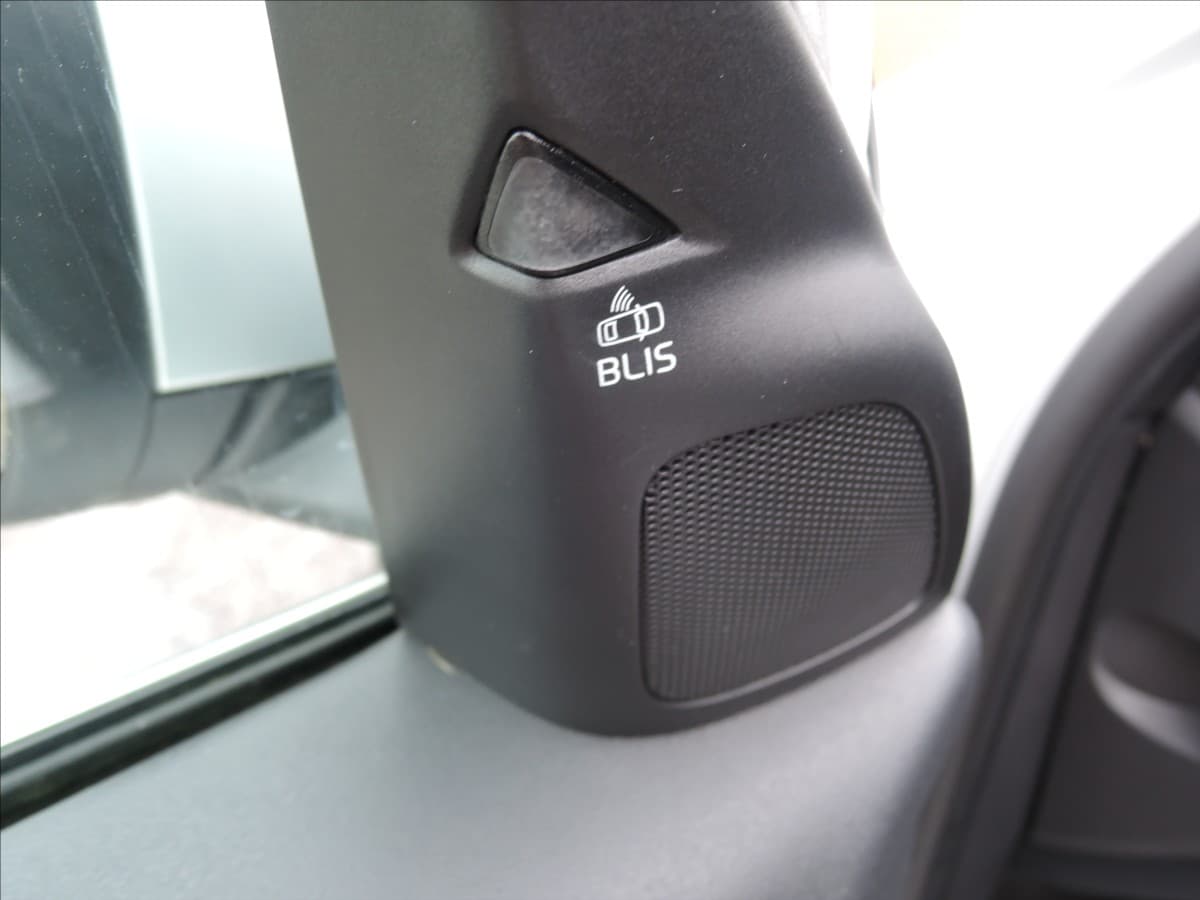 2013 Volvo V60 - 11