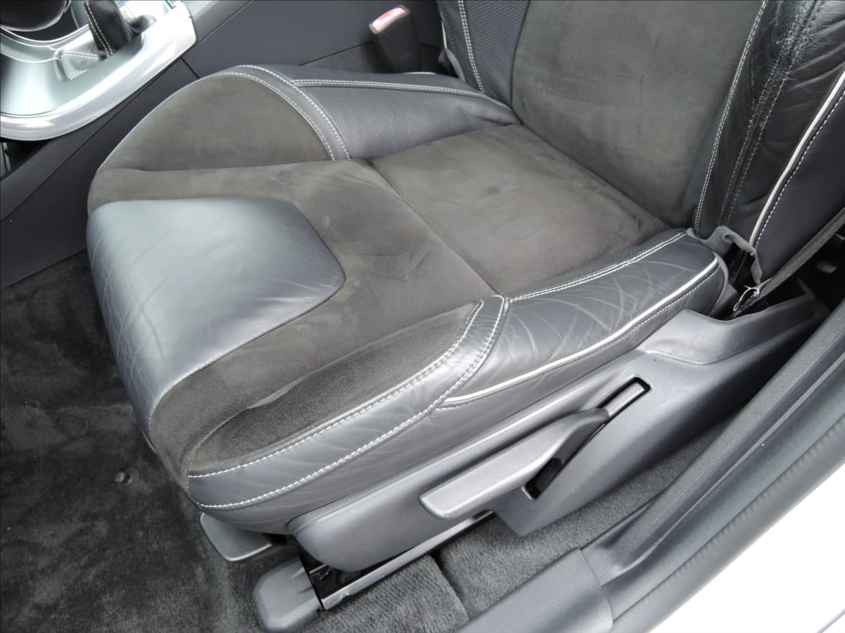 2013 Volvo V60 - 13