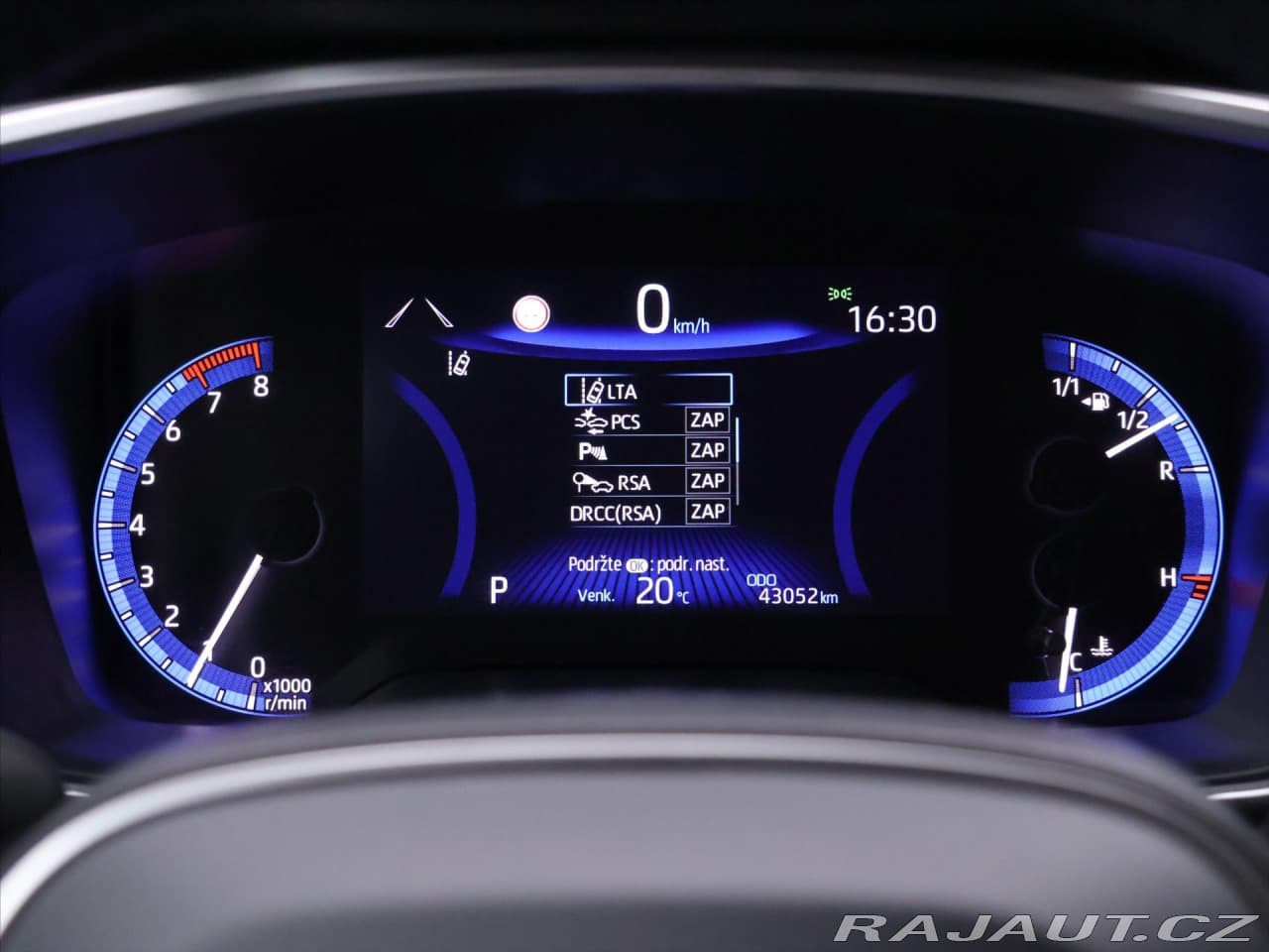 2022 Toyota Corolla - 16