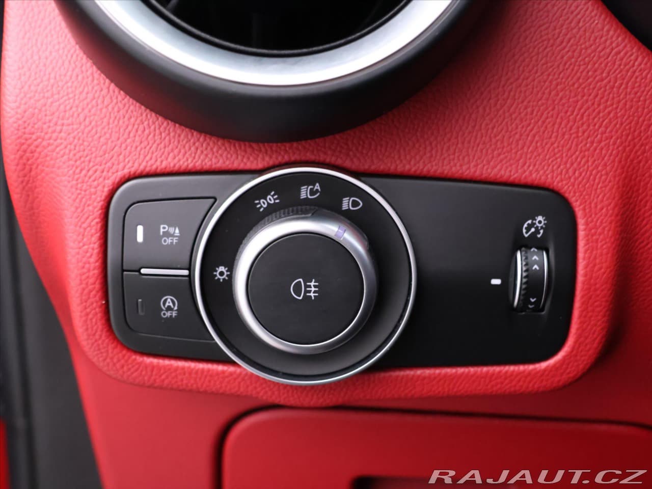 2020 Alfa Romeo Stelvio - 19