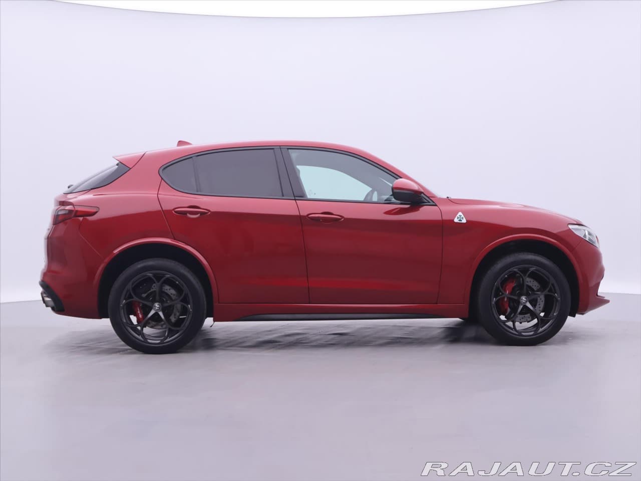 2020 Alfa Romeo Stelvio - 8