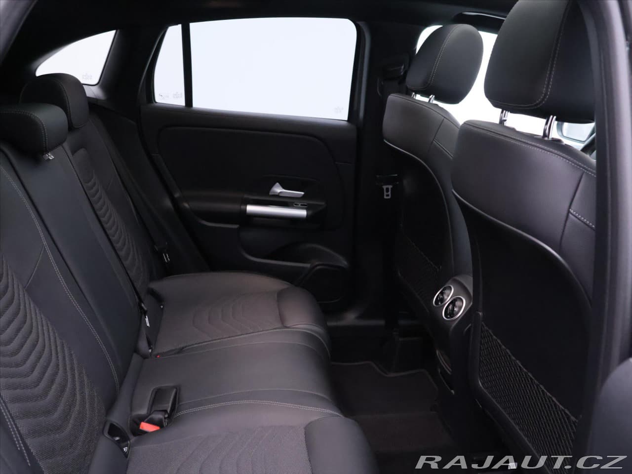 2024 Mercedes-Benz Gla - 13