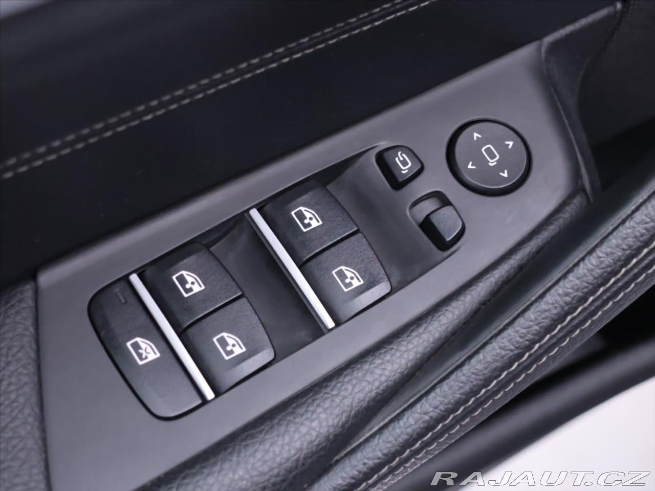 2019 BMW 5-Series - 16