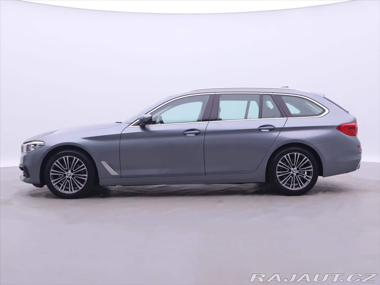 2019 BMW 5-Series - 4