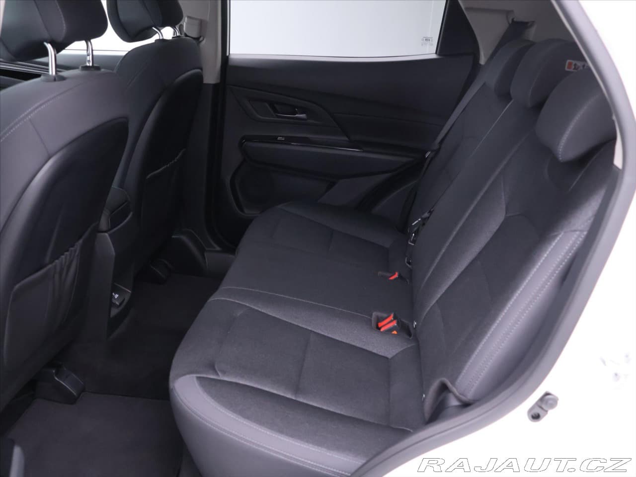 2020 SsangYong Korando - 13