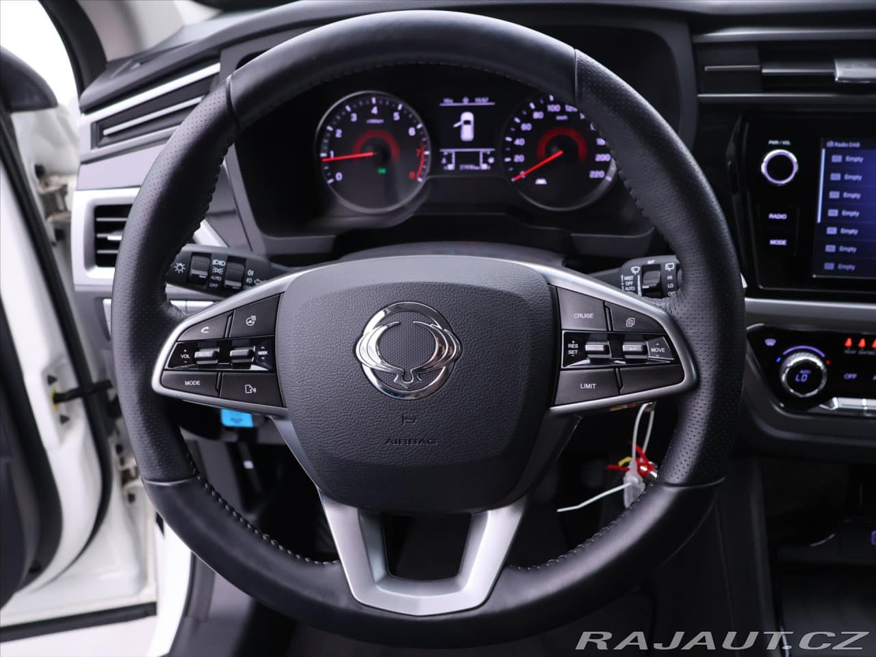 2020 SsangYong Korando - 16