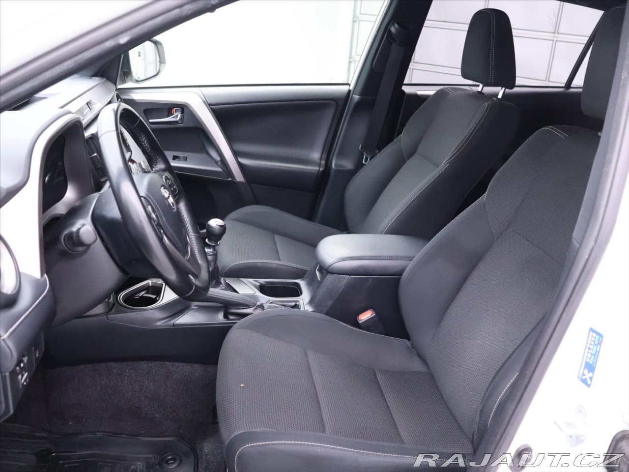 2018 Toyota Rav4 - 11