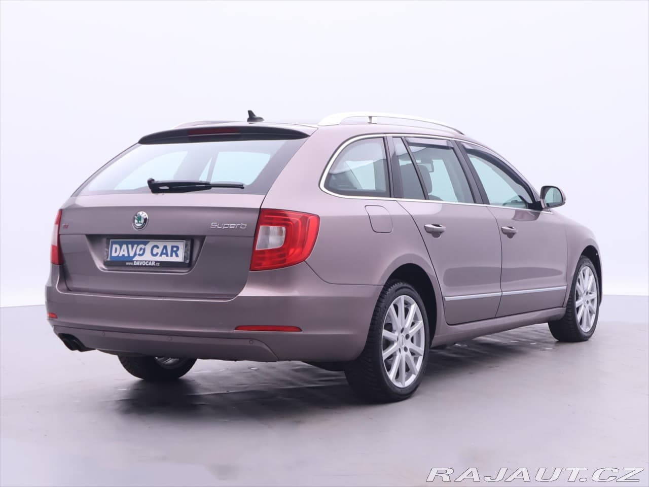 2011 Škoda Superb - 7