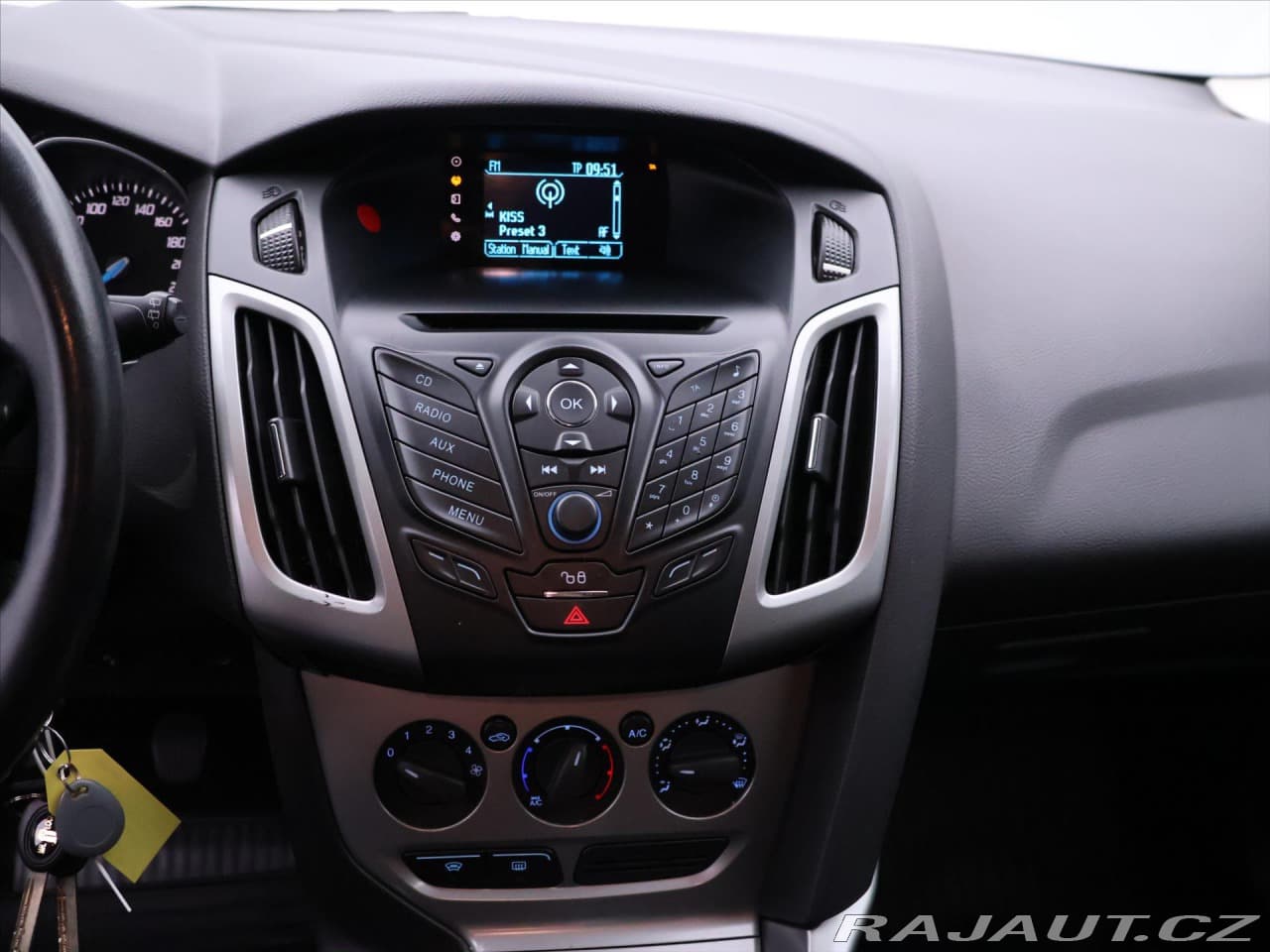 2014 Ford Focus - 16