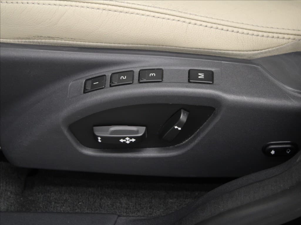 2015 Volvo Xc60 - 18