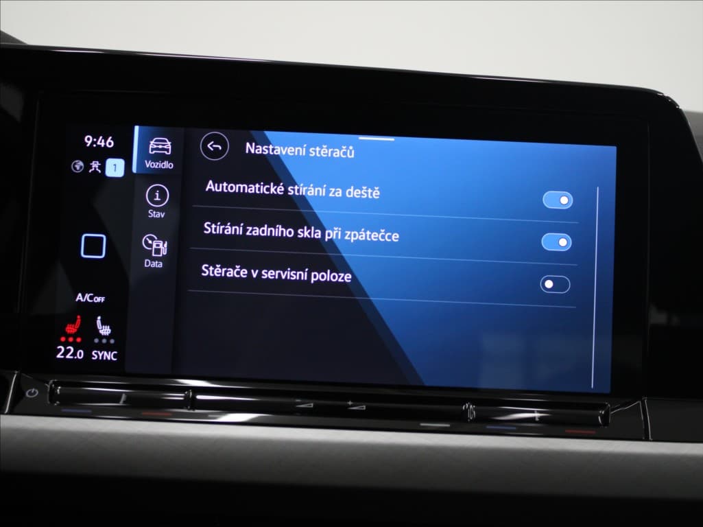 2021 Volkswagen Golf - 12