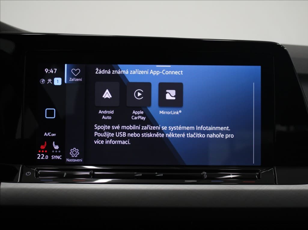 2021 Volkswagen Golf - 13