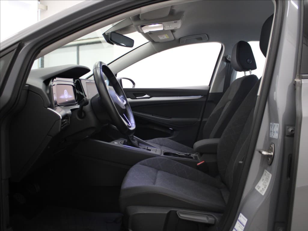 2021 Volkswagen Golf - 6