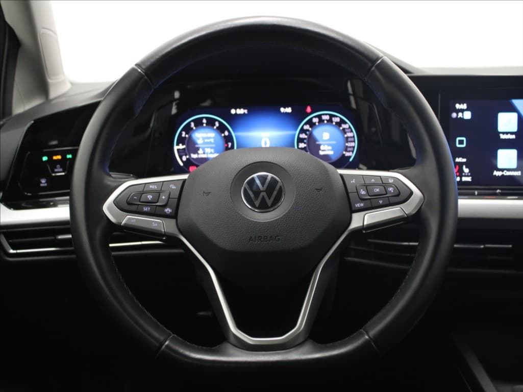 2021 Volkswagen Golf - 9