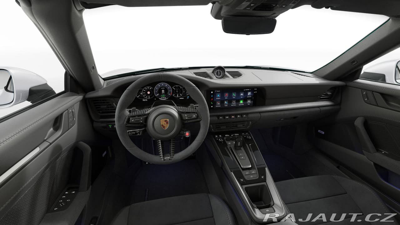 2025 Porsche 911 - 4