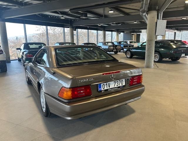 1990 Mercedes-Benz Sl - 12