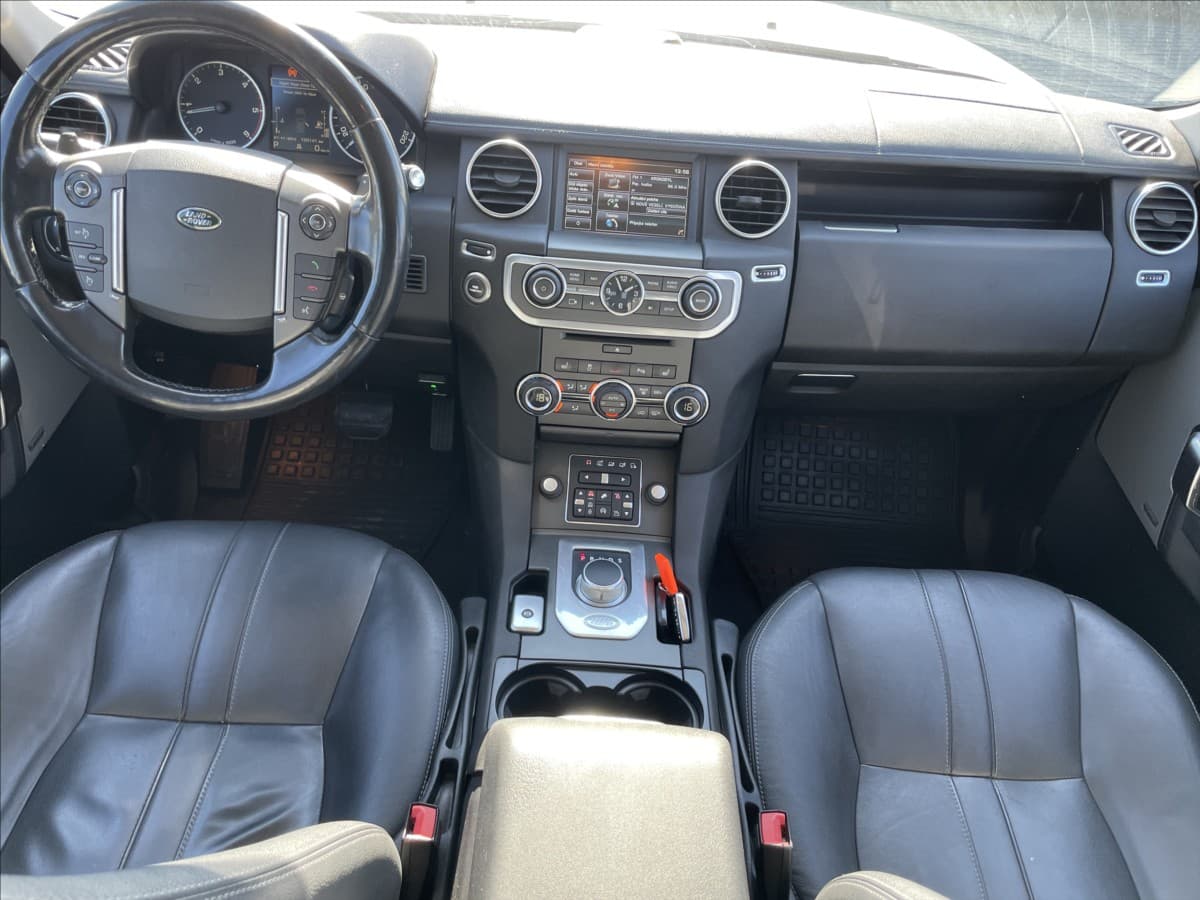 2014 Land Rover Discovery - 12