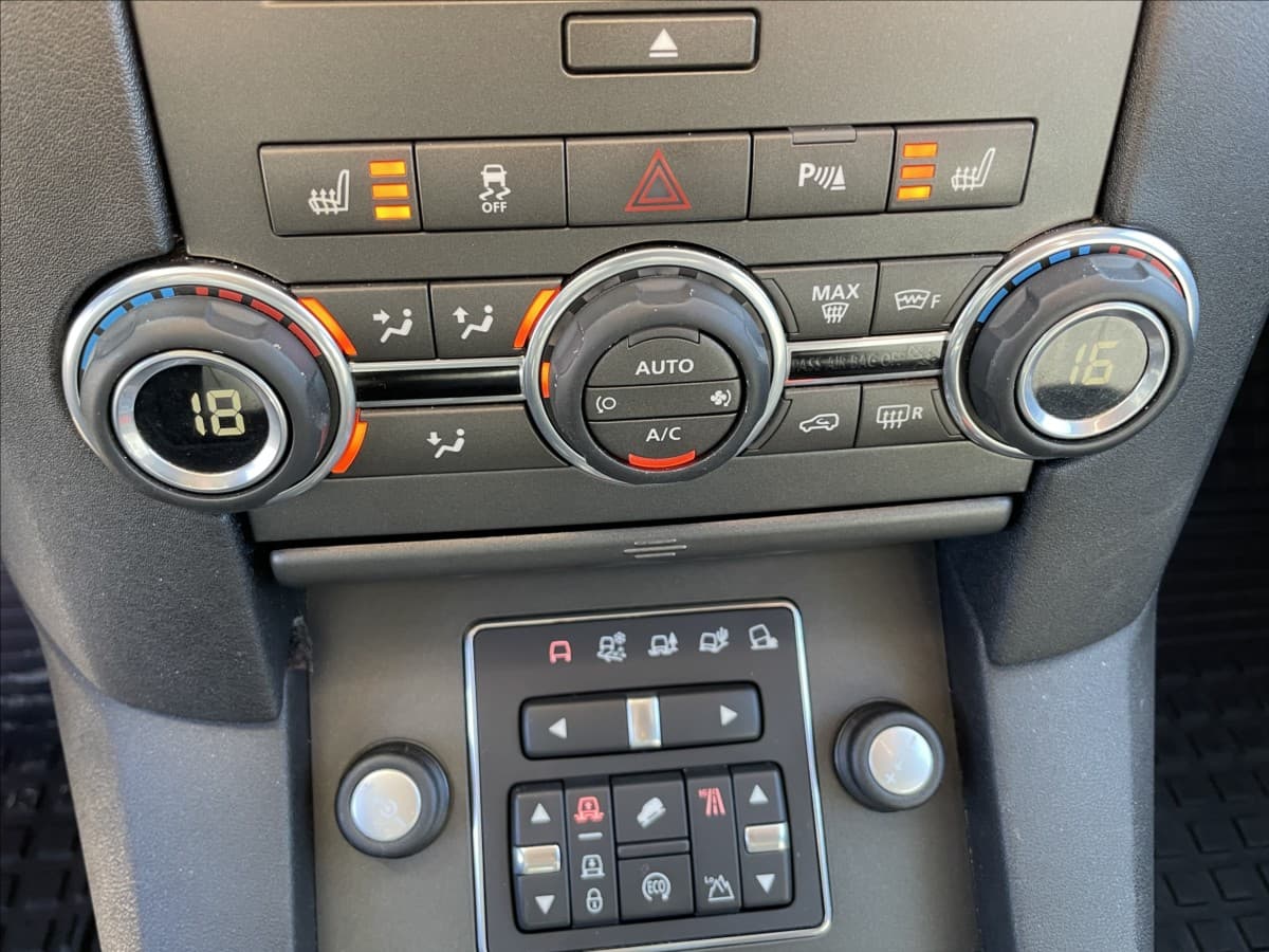 2014 Land Rover Discovery - 20