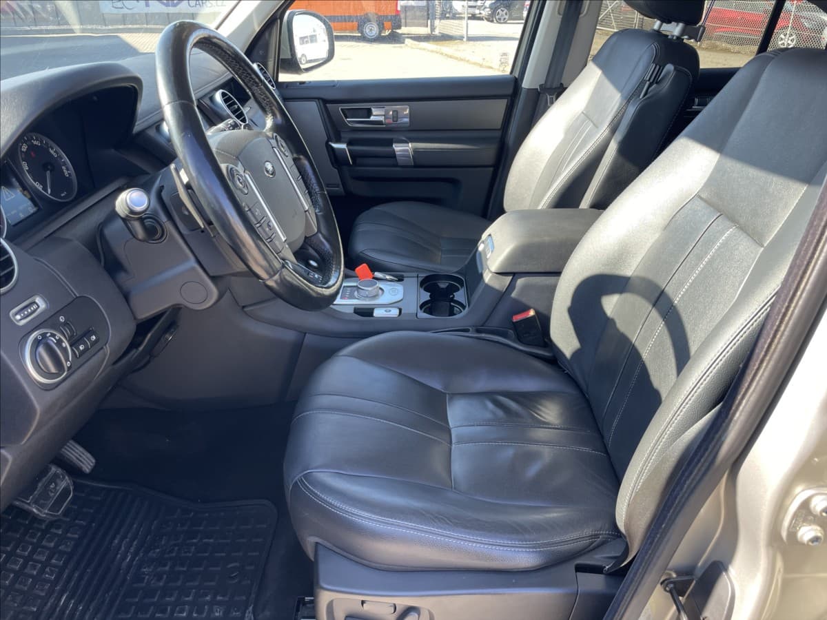 2014 Land Rover Discovery - 7