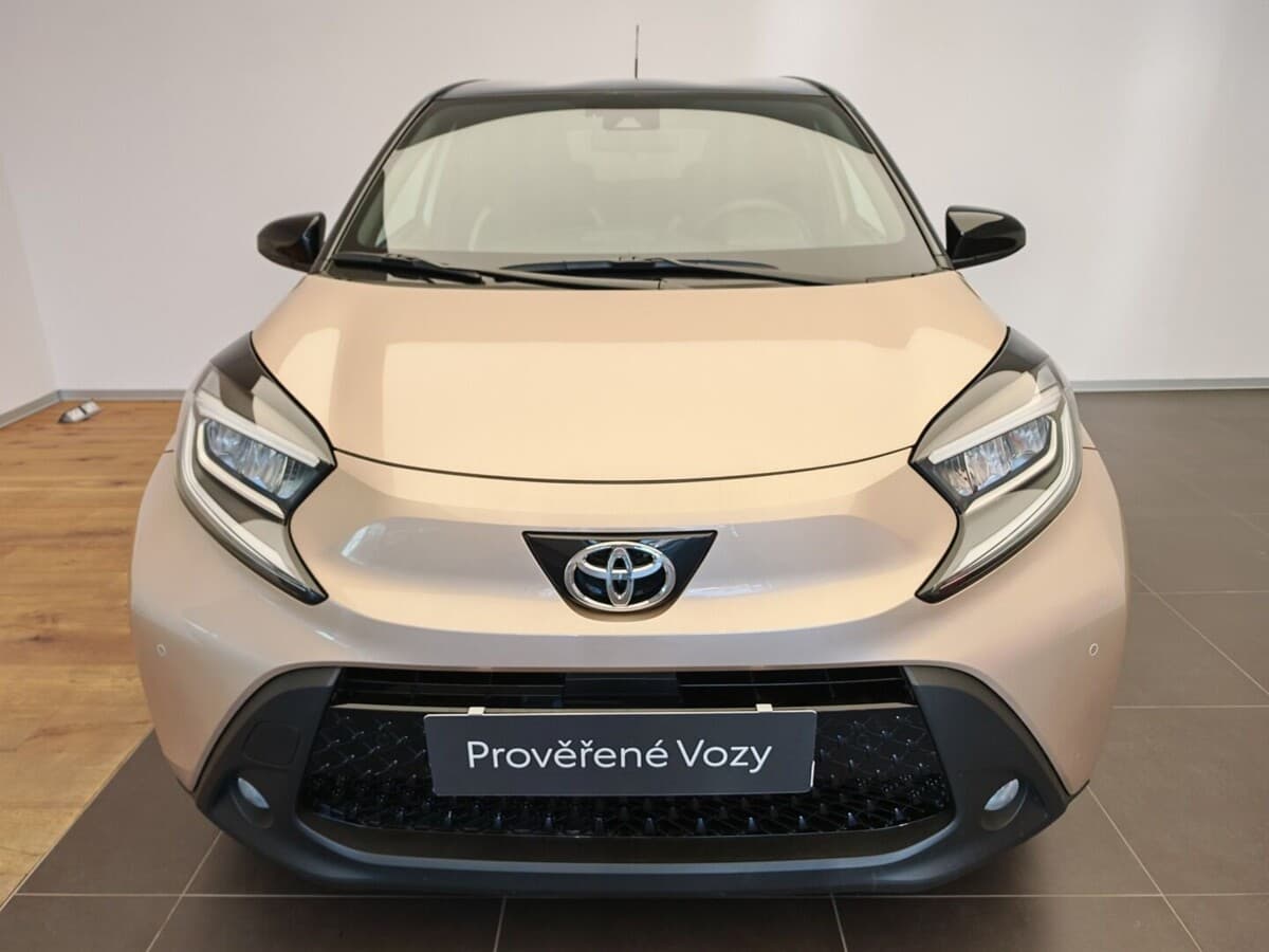 2025 Toyota Aygo - 2