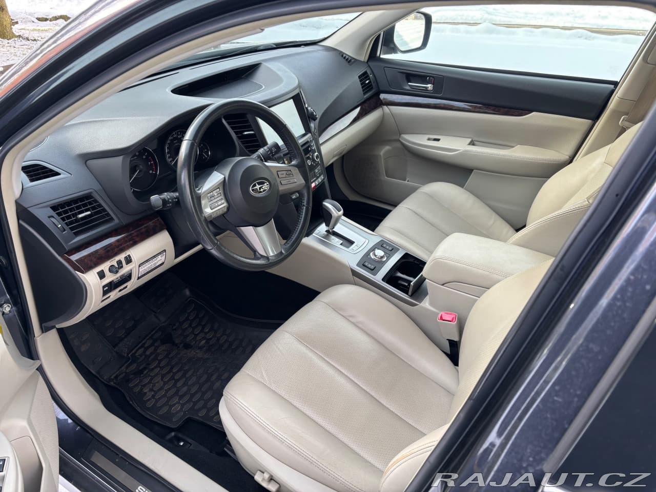 2013 Subaru Outback - 9